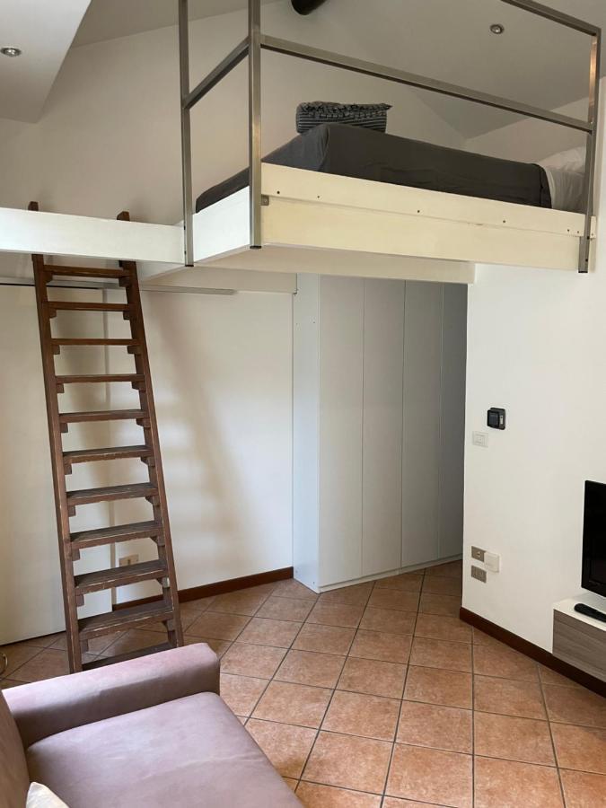 Apartamento Grazioso Milán Exterior foto